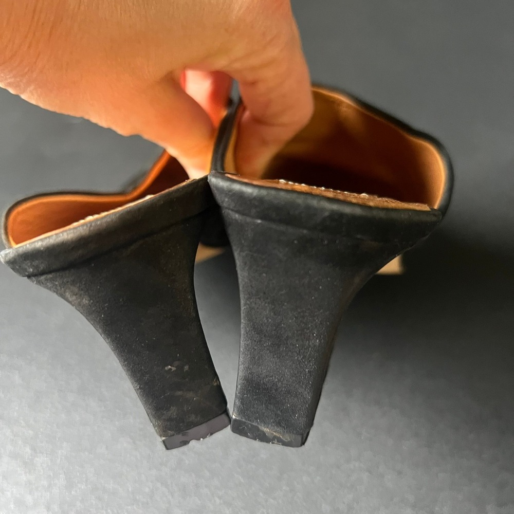 Nordstrom Black Suede Pointed Toe Mules Block Heel 8M Minimalist Office Slip on - Picture 5 of 9